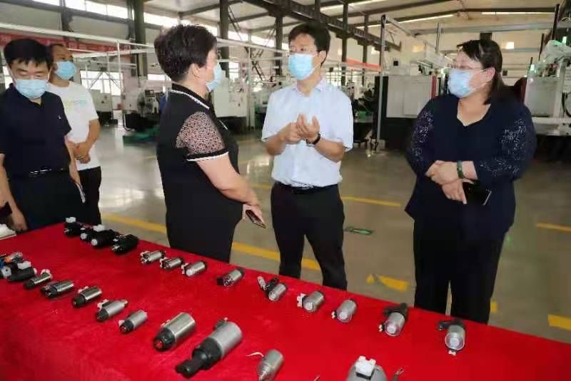 扣逼出水安阳市市长高永一行莅临我公司参观调研